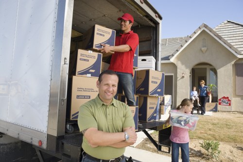 Specialized unpacking services setting up a new home in Putney